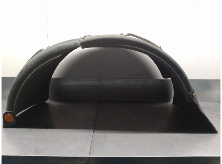 Recambio de paso rueda trasero izquierdo para iveco eurocargo 5.9 diesel referencia OEM IAM 4721287  CESTA 46 - C