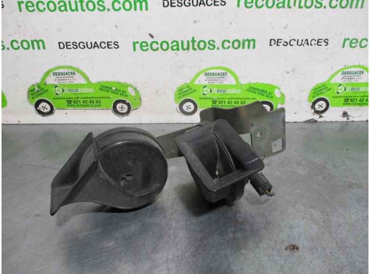 Recambio de claxon para bmw serie 5 berlina (e60) 2.0 turbodiesel cat referencia OEM IAM 6935709 