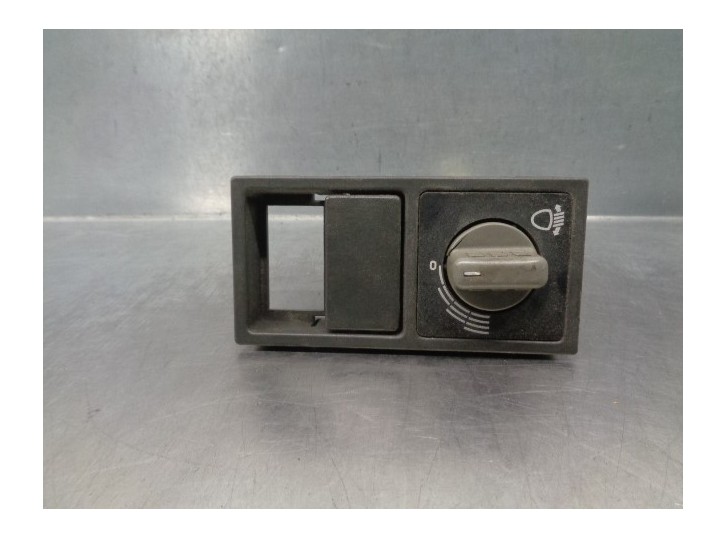 Recambio de mando luces salpicadero para iveco eurocargo 5.9 diesel referencia OEM IAM 98417298  