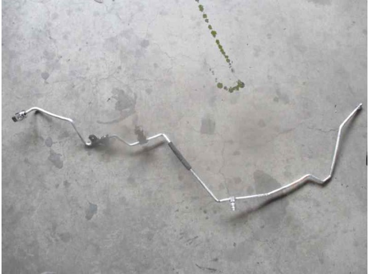 Replacement air conditioning pipes for Cadillac CTS 3.2 V6 cat OEM IAM reference 25745132 25720202 