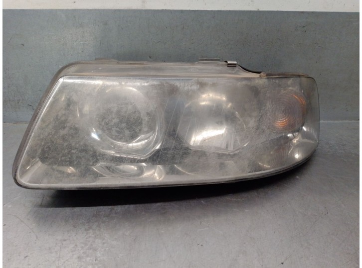 Recambio de faro izquierdo para audi a3 (8l1) 1.9 tdi referencia OEM IAM A8L0941003AF  LI15389501 HELLA