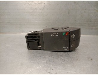 Recambio de mando radio volante para dacia dokker monospace (ke_) 1.5 dci / blue dci 75 (keaj, keah, kejw) referencia OEM IAM 25