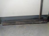 Recambio de spoiler talonera lateral izquierda para chrysler jeep cherokee (kj) 2.8 crd cat referencia OEM IAM 5JH95XXXAD 