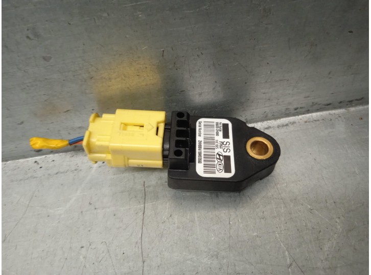 Recambio de sensor impacto para hyundai i30cw 1.6 crdi cat referencia OEM IAM 959202H000 TRW