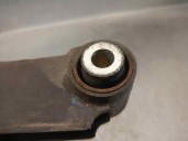 Recambio de brazo suspension inferior trasero derecho para ssangyong rodius 2.7 turbodiesel cat referencia OEM IAM 665926  