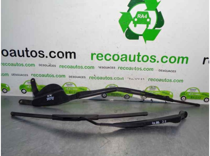 Recambio de brazo limpia delantero derecho para lexus rx 300(mcu35) 3.0 v6 cat referencia OEM IAM 8521148100  