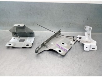 Recambio de refuerzo lateral para dacia sandero iii 1.0 tce 90 referencia OEM IAM 651407058R  