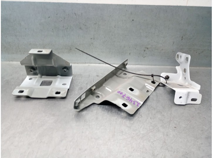 Recambio de refuerzo lateral para dacia sandero iii 1.0 tce 90 referencia OEM IAM 651407058R  