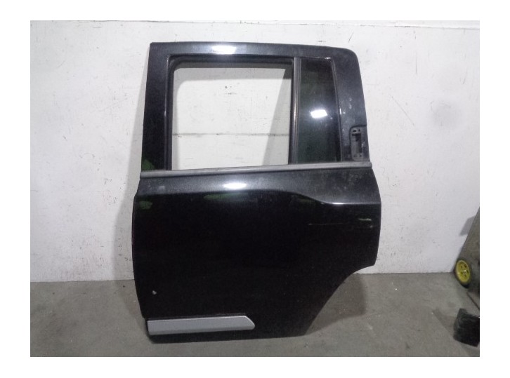 Recambio de puerta trasera izquierda para jeep compass 2.0 crd cat referencia OEM IAM 5074959AB NEGRA 5 PUERTAS