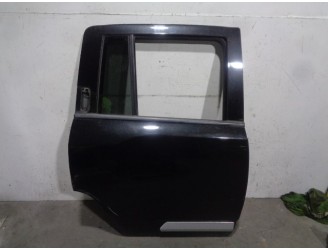 Recambio de puerta trasera derecha para jeep compass 2.0 crd cat referencia OEM IAM 5074958AB NEGRA 5 PUERTAS