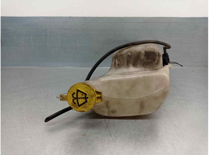 Recambio de deposito limpia para jeep compass 2.0 crd cat referencia OEM IAM 05303789AF  