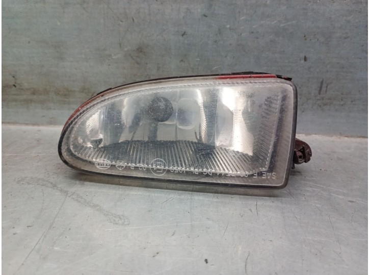 Replacement left fog light for Chrysler PT Cruiser (PT_) 2.2 CRD OEM IAM reference 5288797AC 5288797AC 