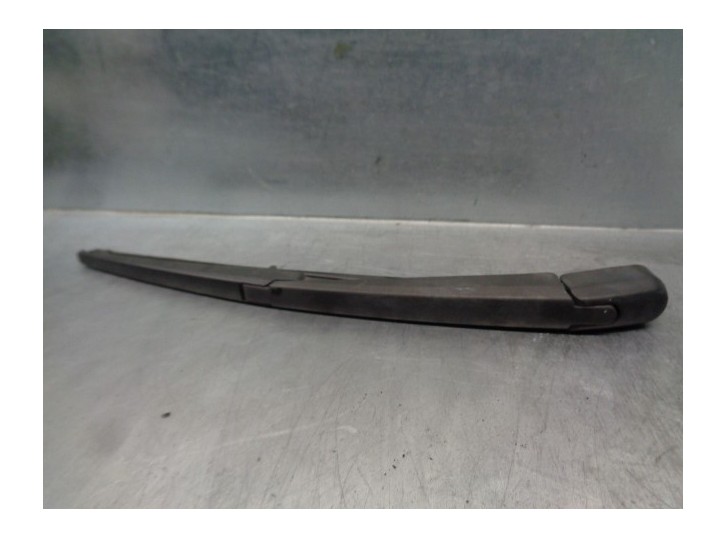 Recambio de brazo limpia trasero para toyota rav 4 (a2) 2.0 16v cat referencia OEM IAM 8524142040  