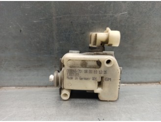 Replacement fuel cap motor for Opel Insignia Sedan 1.8 16V OEM IAM reference 13501151 HELLA
