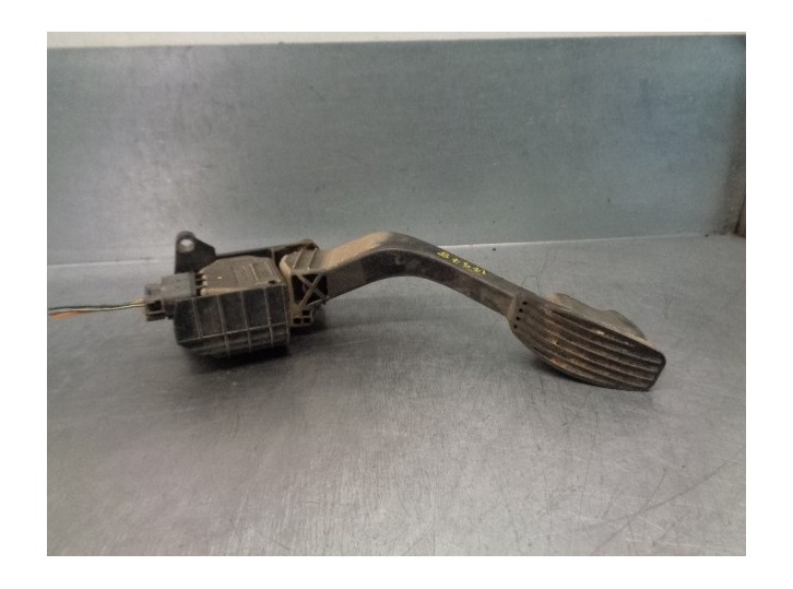 Recambio de potenciometro pedal para fiat panda (169) 1.3 jtd cat referencia OEM IAM 46838427  