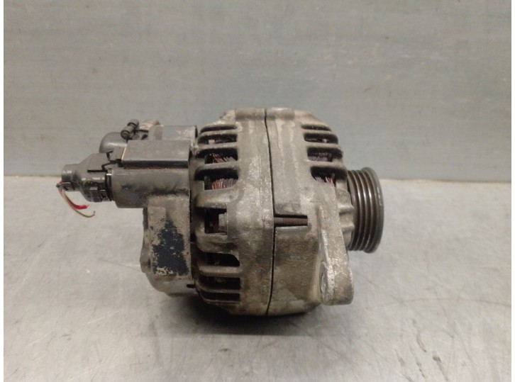Recambio de alternador para hyundai coupe (gk) 1.6 fx referencia OEM IAM 3730022650 3730022650 VALEO