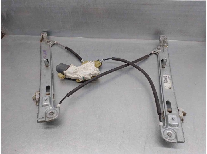 Recambio de elevalunas delantero izquierdo para jeep compass 2.0 crd cat referencia OEM IAM 05074821AAD 2 PINES 5 PUERTAS