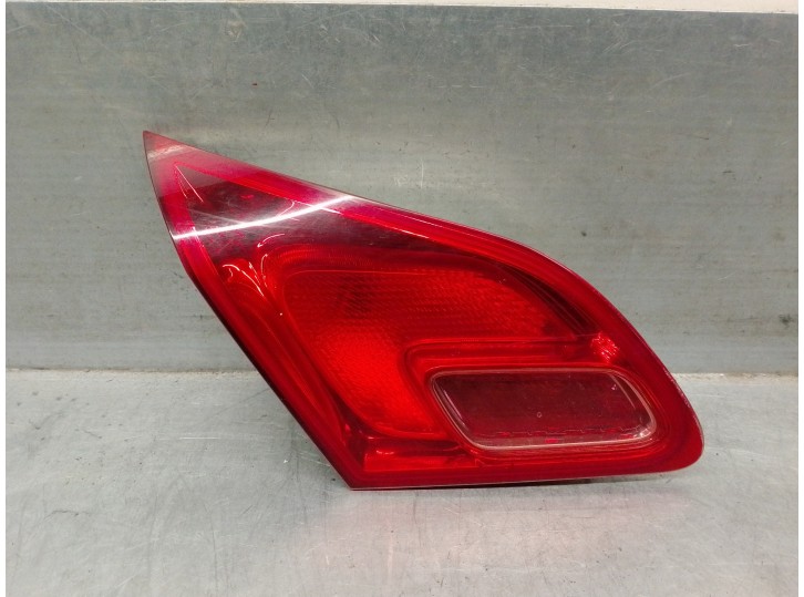Recambio de piloto trasero izquierdo para opel astra j lim. 1.7 16v cdti referencia OEM IAM 13306455 DE PORTON 5 PUERTAS
