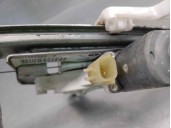 Recambio de elevalunas trasero izquierdo para jeep compass 2.0 crd cat referencia OEM IAM 05074823AA 2 PINES 5 PUERTAS