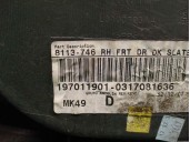 Recambio de guarnecido puerta delantera derecha para jeep compass 2.0 crd cat referencia OEM IAM 8113746 5 PUERTAS