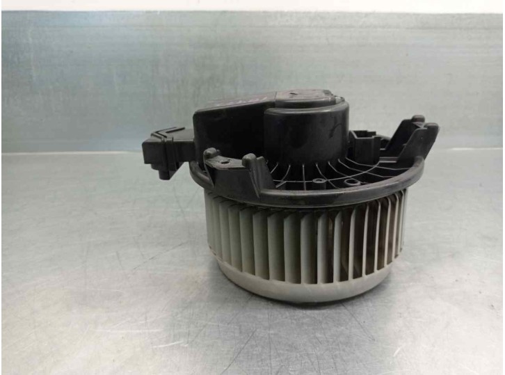 Recambio de motor calefaccion para jeep compass 2.0 crd cat referencia OEM IAM AY2727005011  