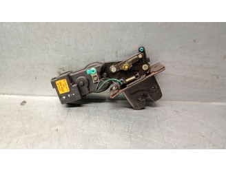 Replacement trunk / tailgate lock for Hyundai Coupe (GK) 1.6 FX OEM IAM reference 812302C000 812302C000 
