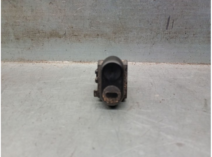 Recambio de mando elevalunas trasero izquierdo para chrysler pt cruiser (pt_) 2.2 crd referencia OEM IAM 04671863AA 