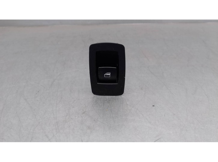 Recambio de mando elevalunas trasero derecho para bmw serie 3 berlina (e90) 2.0 turbodiesel cat referencia OEM IAM 6945874 