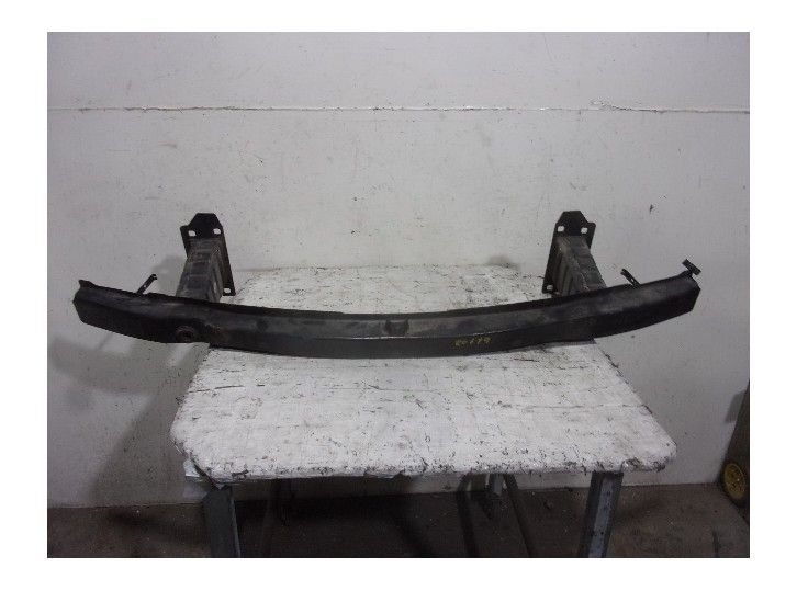 Recambio de refuerzo paragolpes delantero para bmw serie 3 berlina (e90) 2.0 turbodiesel cat referencia OEM IAM 51117146645 DE H