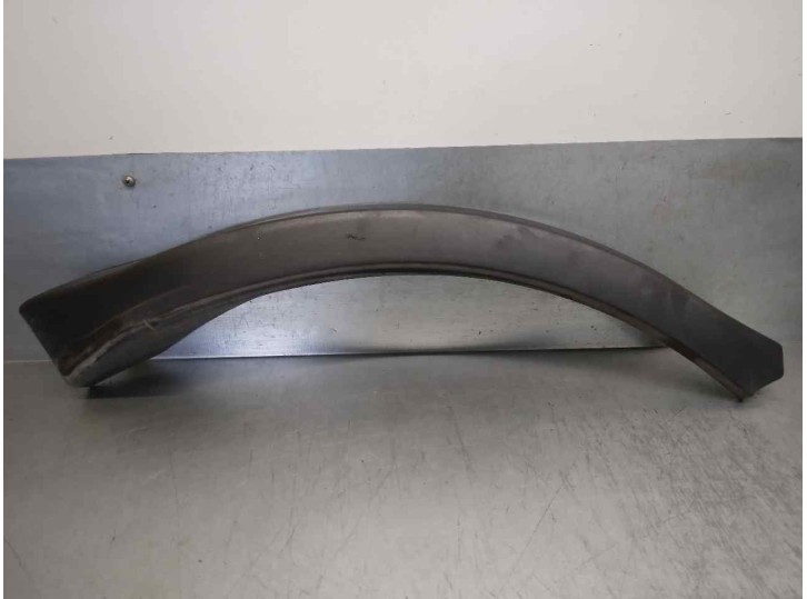 Recambio de aletin trasero izquierdo para land rover range rover sport 2.7 td v6 cat referencia OEM IAM SLR00105 DDE790051 