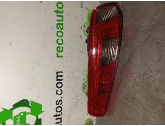 Recambio de piloto trasero derecho para ford fiesta (cbk) 1.6 tdci cat referencia OEM IAM 6861123404 3 PUERTAS