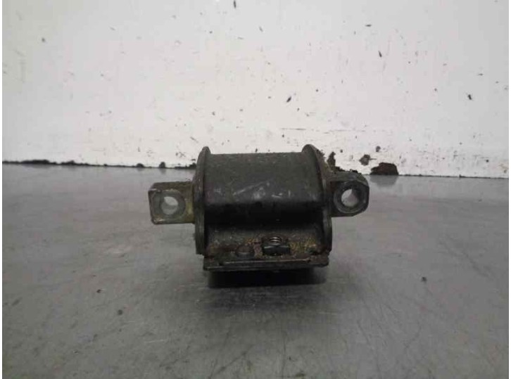 Recambio de soporte cambio para ford fiesta (cbk) 1.6 tdci cat referencia OEM IAM 1695146  