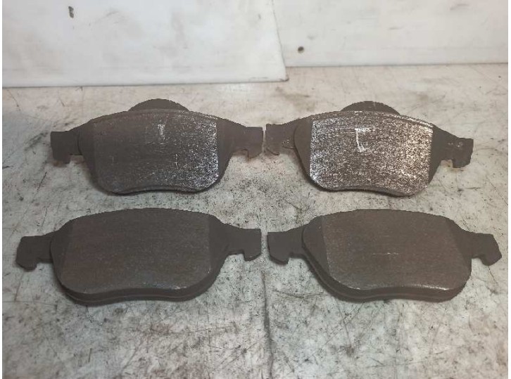 Recambio de pastillas de freno para renault scenic ii 2.0 dci diesel cat referencia OEM IAM   