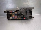 Recambio de caja reles / fusibles para volvo s60 berlina d5 referencia OEM IAM 518717004 8637841 
