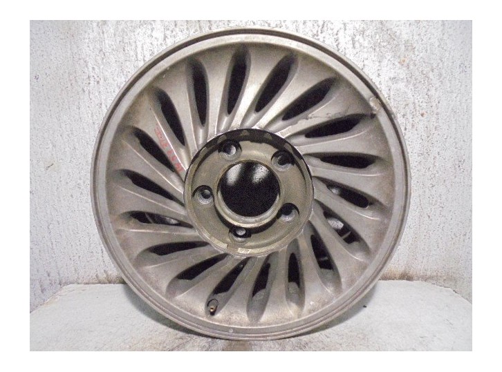 Recambio de llanta para ssangyong rodius 2.7 turbodiesel cat referencia OEM IAM 4173021200 R16X6.5JET43 ALUMINIO 18P