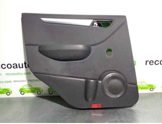 Recambio de guarnecido puerta trasera izquierda para mercedes-benz clase b (w245) 180 cdi (245.207) referencia OEM IAM 169730497