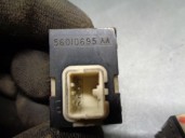 Recambio de mando elevalunas delantero derecho para chrysler jeep cherokee (kj) 2.8 crd cat referencia OEM IAM 56010695AA 