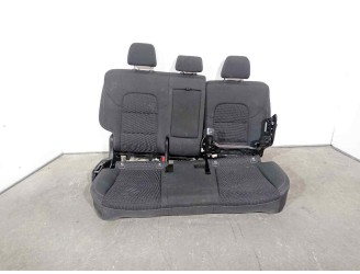 Recambio de asientos traseros para kia sportage 1.7 crdi cat referencia OEM IAM 4722140 TYELA NEGRA 5 PUERTAS