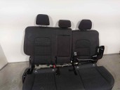 Recambio de asientos traseros para kia sportage 1.7 crdi cat referencia OEM IAM 4722140 TYELA NEGRA 5 PUERTAS