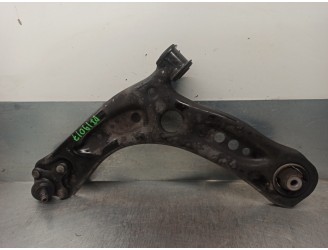 Replacement front left lower suspension arm for Seat Leon (5F1) 1.4 16V TSI OEM IAM reference 5Q0407151L 