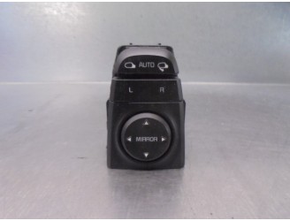 Recambio de mando retrovisor para kia sportage 1.7 crdi cat referencia OEM IAM 93530D9000  