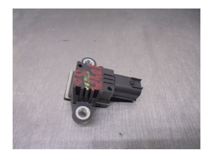 Recambio de sensor impacto para kia sportage 1.7 crdi cat referencia OEM IAM 95920B1050 