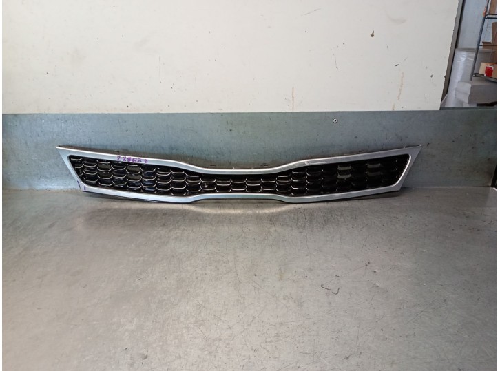 Replacement front grille for Kia Rio III (UB) 1.25 CVVT OEM IAM reference 863501W7100 863501W710 