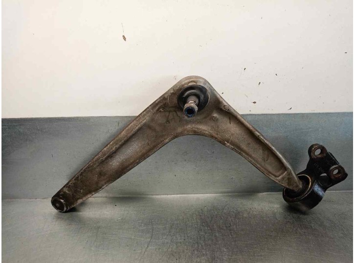 Replacement front right lower suspension arm for MG 75 Series (J/RJ) 2.0 16V CDTi OEM IAM reference RBJ000370 