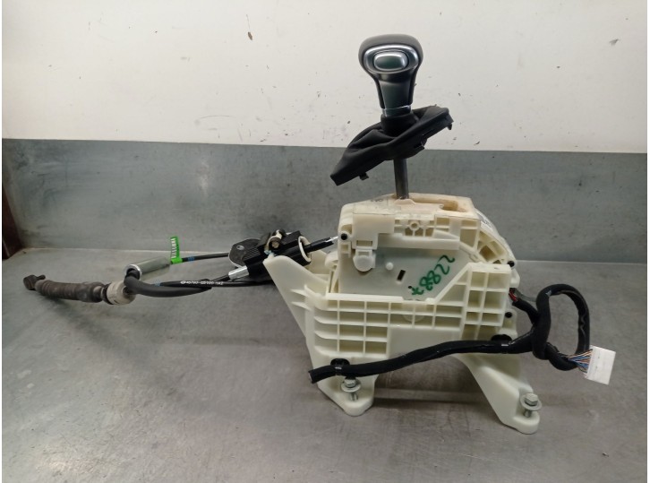 Recambio de palanca cambio para kia niro i (de) 1.6 gdi hybrid referencia OEM IAM 46701D4430 46700G5100 