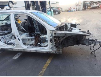 Recambio de punta chasis delantera para mercedes-benz clase e (w212) lim. 2.1 cdi cat referencia OEM IAM CORTE CARROCERIA 