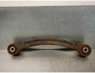 Recambio de brazo suspension superior trasero izquierdo para ssangyong rodius 2.7 turbodiesel cat referencia OEM IAM 665926  