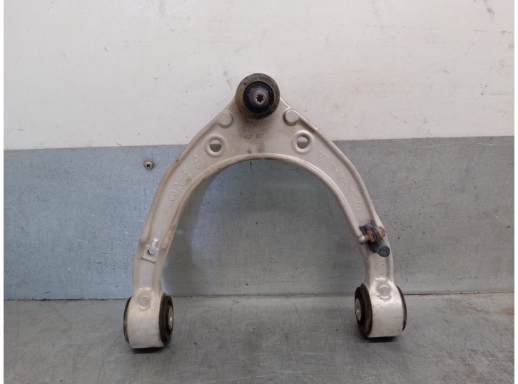 Recambio de brazo suspension superior delantero derecho para porsche cayenne (typ 92aa) 3.0 v6 tdi cat referencia OEM IAM 7P0407