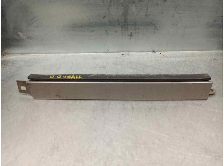 Recambio de cerquillo faro para mercedes-benz clase e (w124) berlina e 300 (124.030) referencia OEM IAM 1248850385 