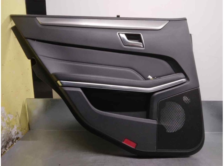 Recambio de guarnecido puerta trasera izquierda para mercedes-benz clase e (w212) lim. 2.1 cdi cat referencia OEM IAM A212730697
